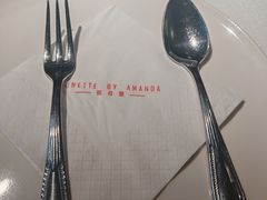 -弦月窗LUNETTE BY AMANDA(复兴路店)