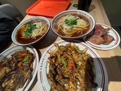 -老王四季抻面(南六东路店)