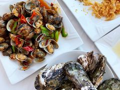 小生蚝-渔民船说·北塘海鲜·天津菜·海肠捞饭(北塘古镇店)