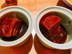 东坡肉-弄堂里(滨江龙湖天街店)
