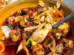 -休记光头香辣蟹干锅店(衣冠庙店)