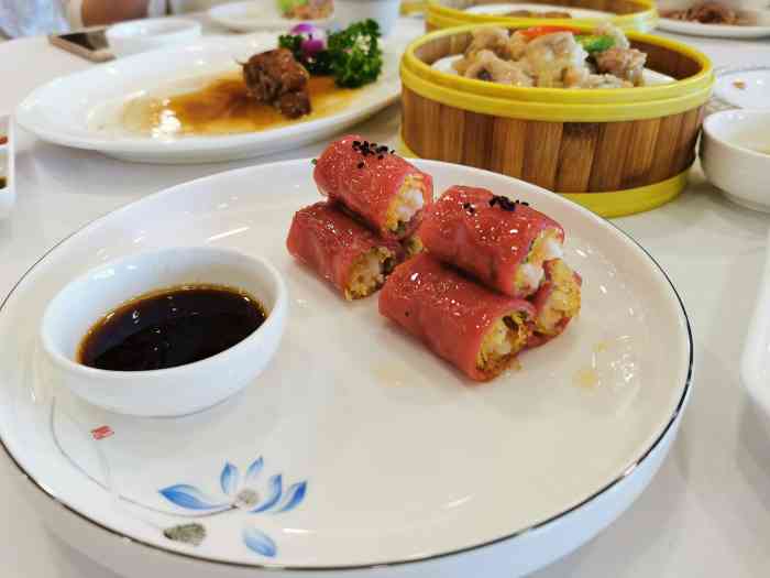 一品粤珍轩(吴中路店)-"其实真的吃得非常开心,很想给五星的,只是.