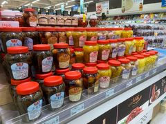 -联华超市(新闸路店)