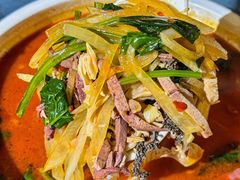 -伊带伊路新疆美食府(呼家楼店)