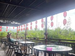-万兴启丰椰子文化园餐厅