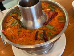 -Chom Cafe and Restaurant