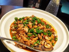 紫苏香辣牛蛙-凤凰湘语·海派湘菜(浦东旗舰店)