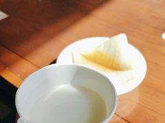 -艳阳天民俗村(公园路店)
