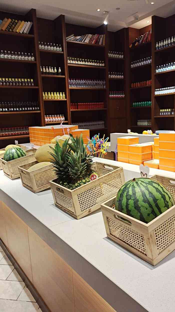 海茵汇温泉(滨江店)-"主打比较实惠,特别是买套餐的.套餐时限内.