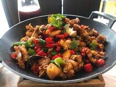 干锅紫苏牛蛙-洞庭鱼香(万科店)