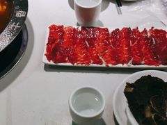 -老王全牛宴·鲜牛肉牛杂火锅(总店)