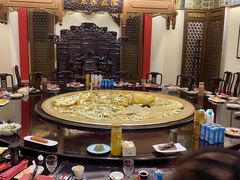 -梅龙镇酒家(南京西路总店)