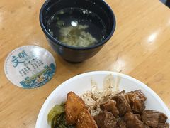 -三千粉牛肉米粉(来客茂店)
