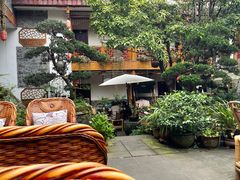 -华冠悠岚·庭院餐厅(青城后山店)