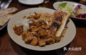 Grilled Beef Bone Marrow Warm Egg Beef Brisket Rice Bowl