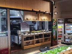 -爱伲PLUS·牛肉海鲜自助火锅(融创店)