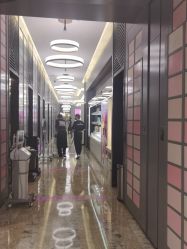 -AKOZO Beauty Salon