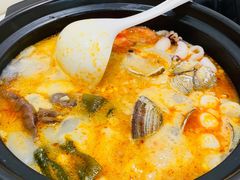 糟粕醋海鲜锅-香香海南菜餐厅