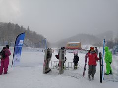 -亚布力新体委滑雪场