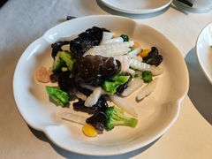 春色满园-大鸭梨烤鸭(顺义石园店)