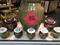 -九锅一堂酸菜鱼(万达广场店)