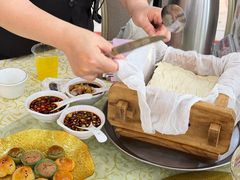 -鹏城人家海鲜酒家·23年老字号(较场尾店)