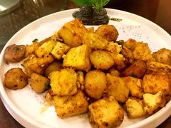 -小土豆北方菜馆(文慧园店)