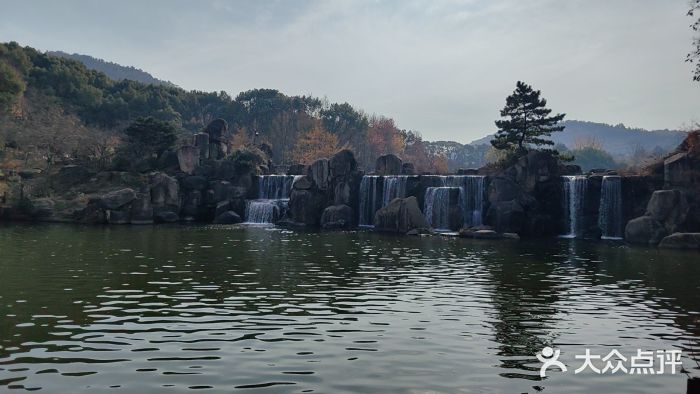 白马涧龙池景区图片