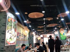 大堂-老边饺子馆(西站店)