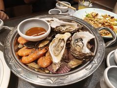-五谷丰登农家院·地道胶东菜·海鲜烧烤(威海店)