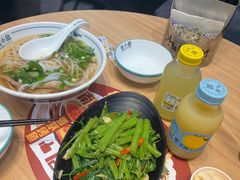 -越小品·越南餐厅(万科里店)