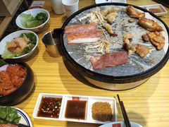 -么肆烤肉·中式自助·烤肉大排档(街道口季佳PAI店)