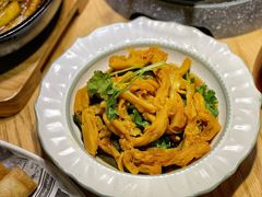 -九锅一堂酸菜鱼(学府凯德店)