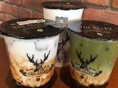 -THE ALLEY 鹿角巷(华润万象城店)