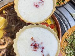 -阿山卓·野生菌火锅·纳西火塘烤肉