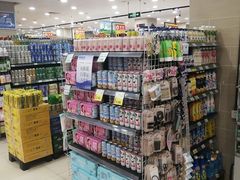 -华冠折扣超市(长阳店)