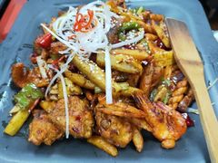 -炭舍干锅·烤鱼(扬名广场店)