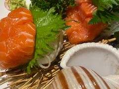 三文鱼刺身-山上下日本料理(万象城店)