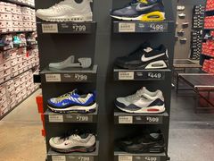 -NIKE上海青浦优选体验店