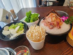 -东海怡品海鲜豆捞(舟宿夜江店)