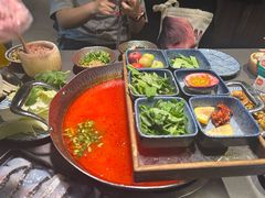 -楠小云·云南鲜菌·鲜牛自助火锅(九眼桥店)