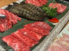 -炼火烤肉店