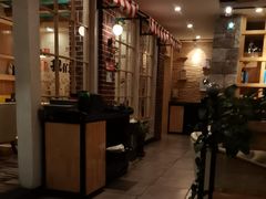 -米兰西典(西坝岗路店)