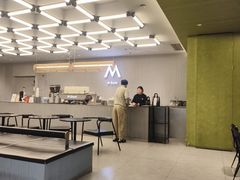 -M Stand(南京紫峰大厦店)