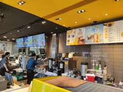 -麦当劳(中二横路店)