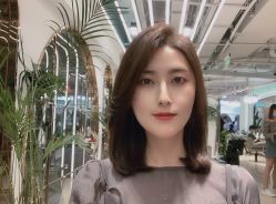 -BULB STUDIO 巴柏明星发型工作室