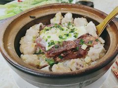 -容里煲仔饭(利丰北路店)
