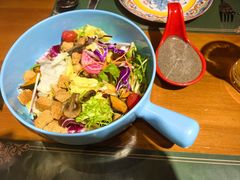 -米德维奇俄式西餐厅(西六道街店)