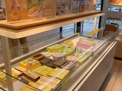 面包甜点陈列柜-好利来(四惠店)