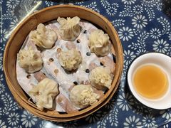 笋丁烧卖-唔呶喔哩酒家(生产街店)